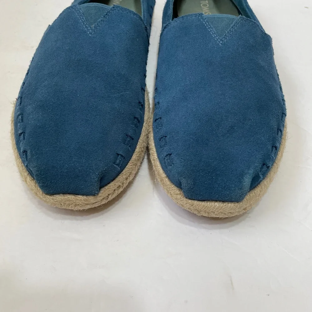 TOMS SLIP ON ESPADRILLES IN‎ BLUE SUEDE